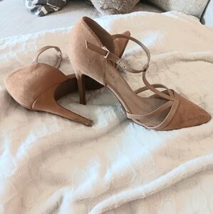 Tesoro heels size 8